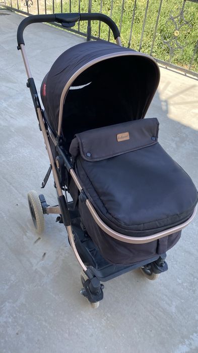 Детская коляска.