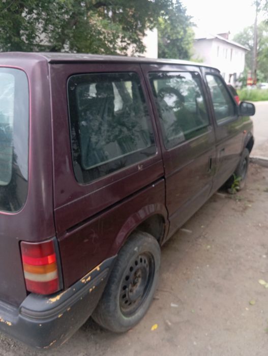 Продам авто крайслер