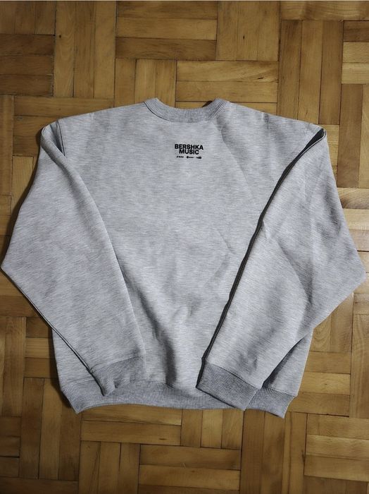 Articol Premium Bershka, Oversized Fit, Streetwear Style, Damă - XS