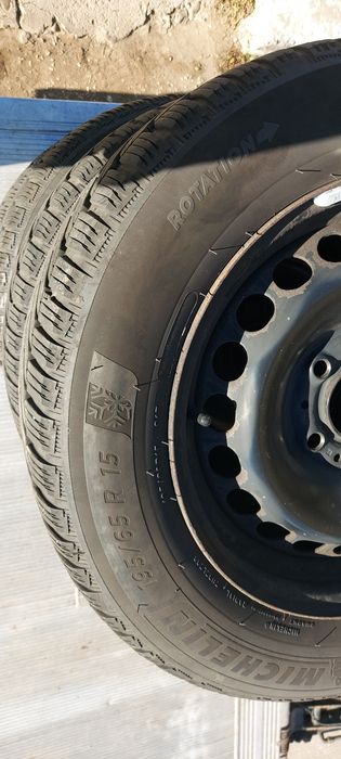 Джанти метални BMW r15. 5 х 120, Зимни гуми 195 65 15 Michelin dot2821