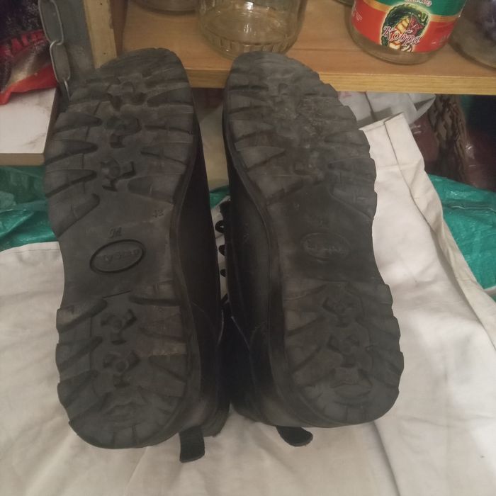 Продам Берцы зимние 5000т.Новые.