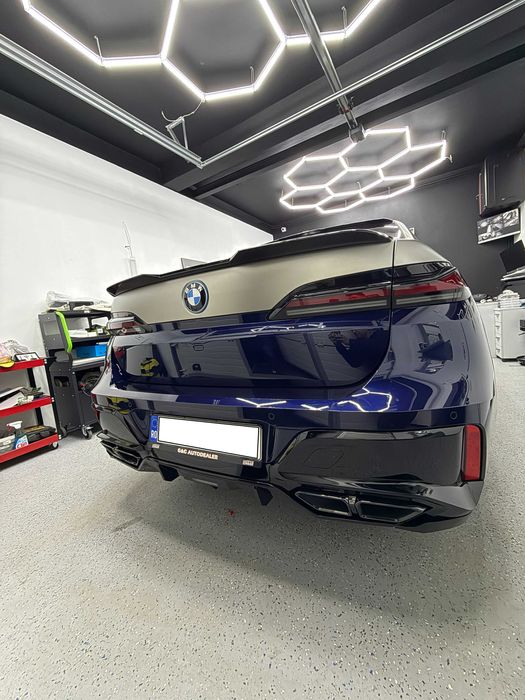 Poze Reale Prelungire Pachet Exterior BMW Seria 7 Modelul NOU G70 IN STOCK Extensii 760 Design