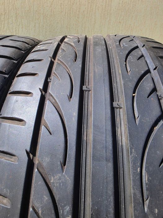 2 бр. летни гуми 225/35/19 Hankook 6 mm DOT 3419