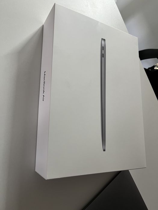 Apple MacBook Air 13 retina m1 256 space gray