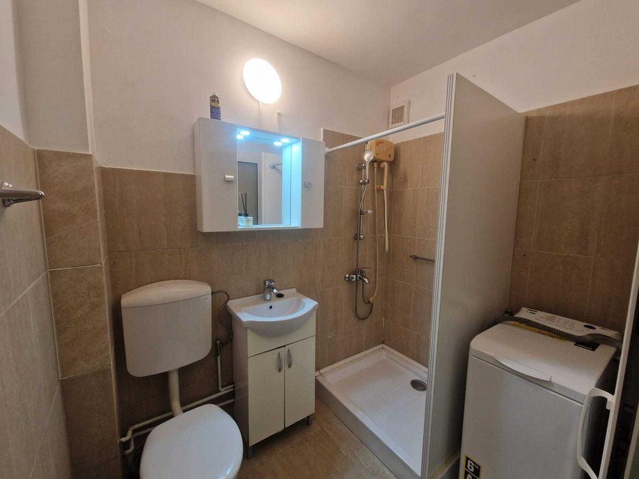 Apartament 2 camere de vânzare – Vatra Luminoasă | Renovat | Boxă | Aer condiționat | Locație excelentă | 82.500 € negociabil