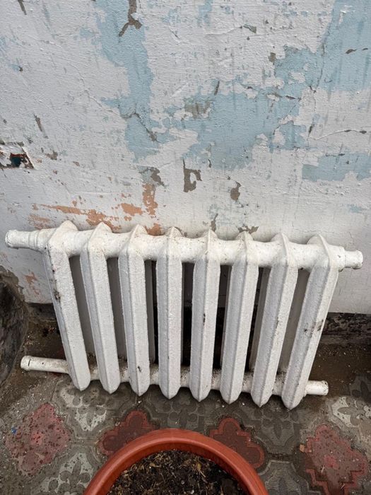 Чугунная батарея 7 секции