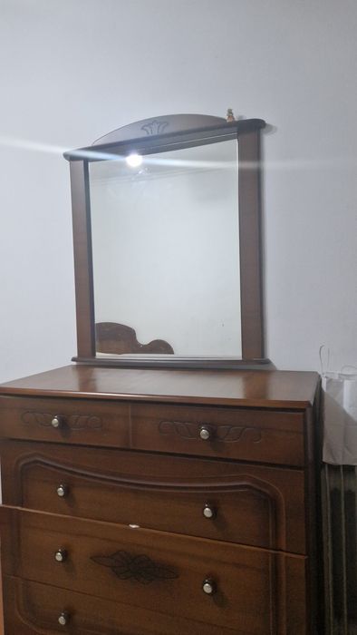 Спальний гарнитур