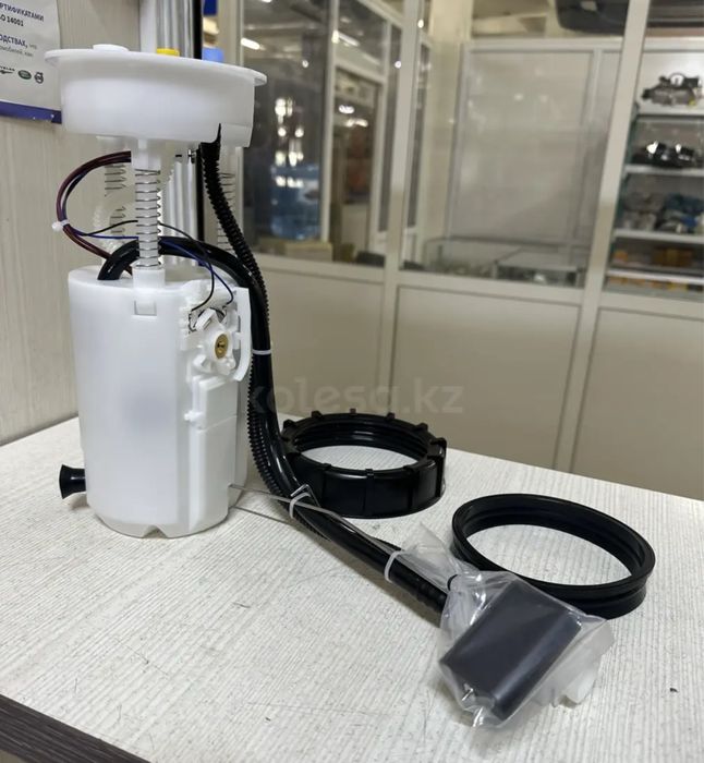 Насос топливный Mercedes ML W163