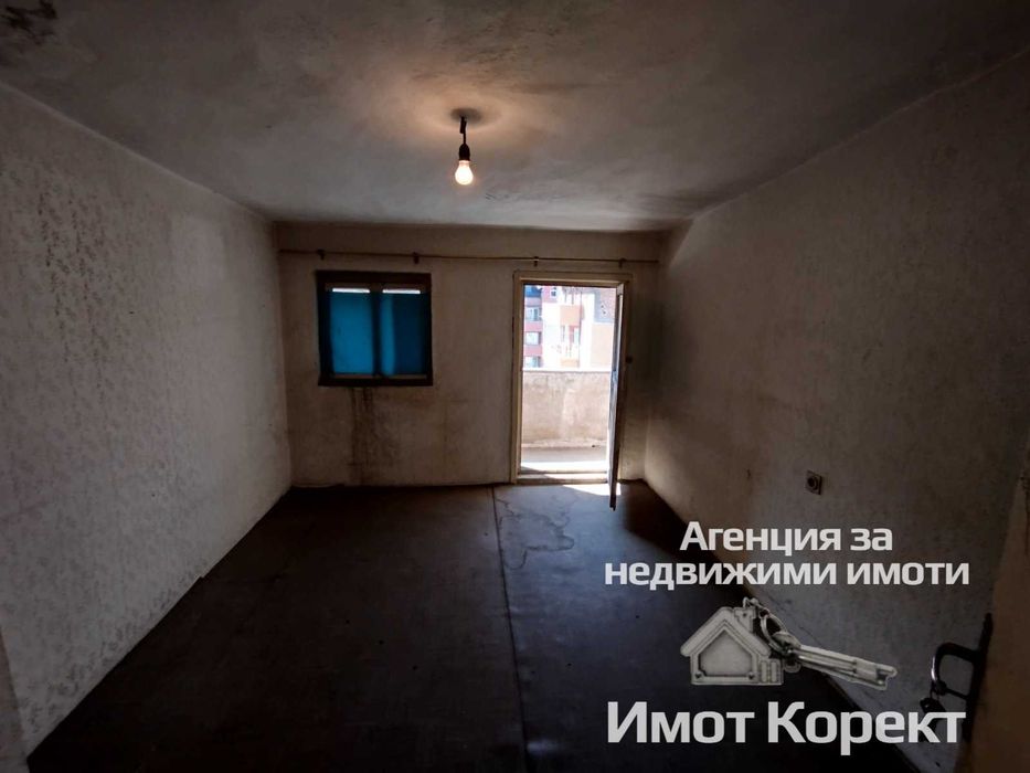 Продава се Четиристаен апартамент в Асеновград - 90 кв.м за 1134 €/кв.м - Снимка #7