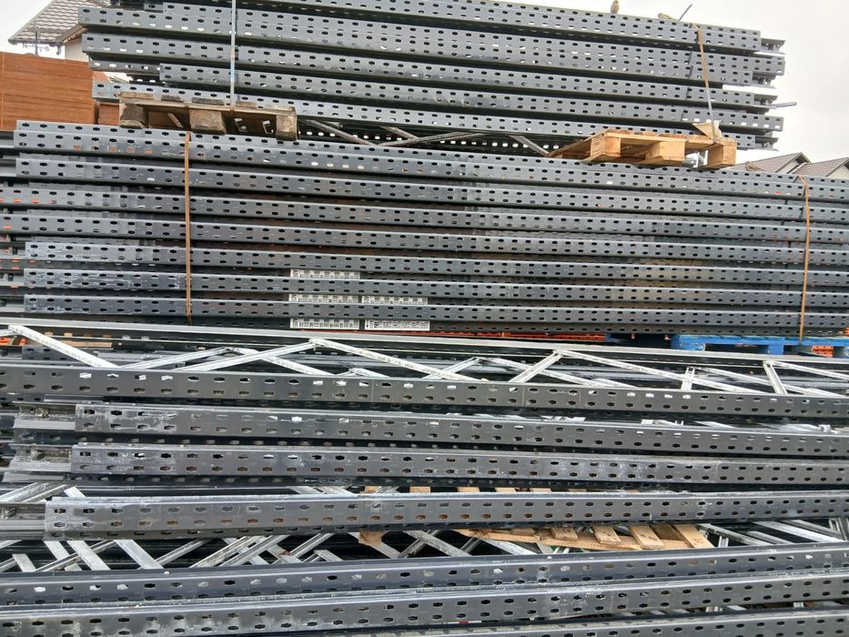 Rafturi industriale profesionale