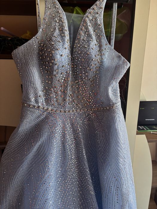 Разкошна официална рокля за повод