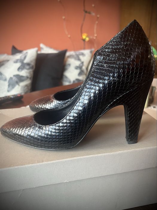 Официални дамски обувки