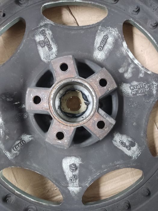 Продам диски с шинами