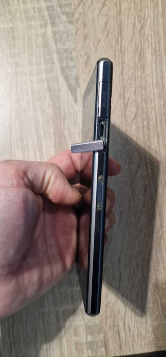 Sony Xperia Z1 (C6903)