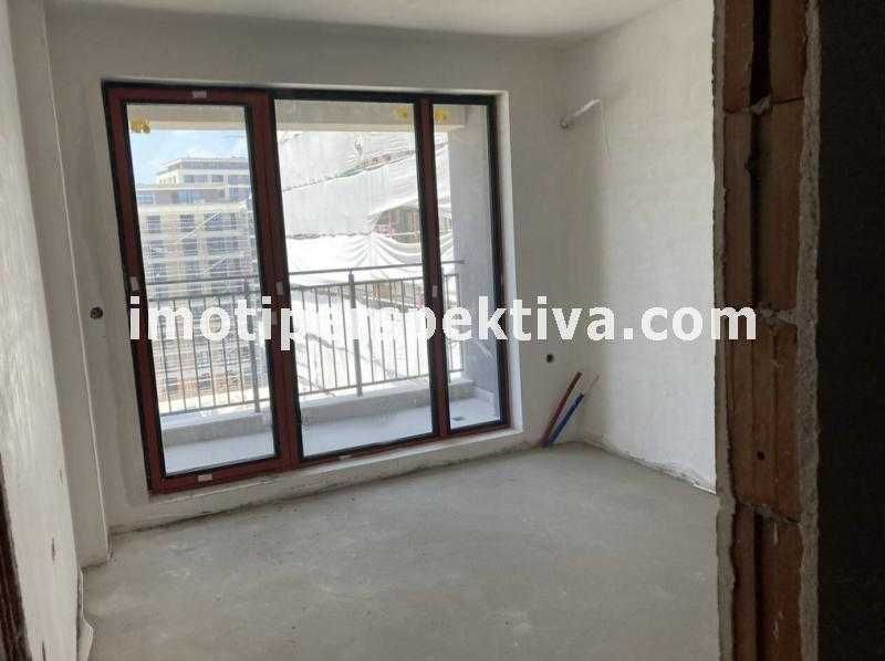 Продава се Двустаен апартамент в Пловдив, Тракия - 67 кв.м за 1522 €/кв.м - Снимка #1