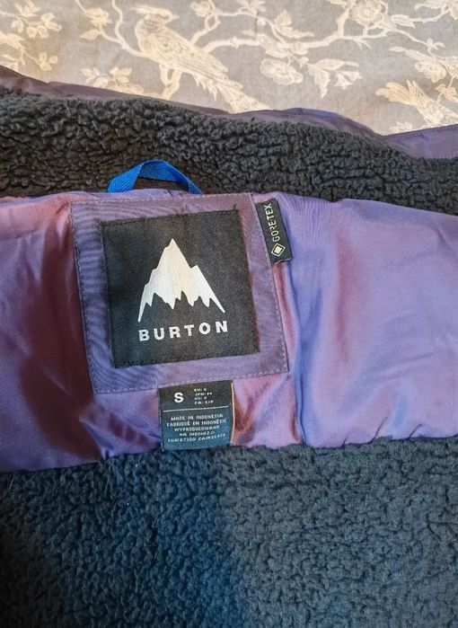 Geaca burton pillowline goretex women