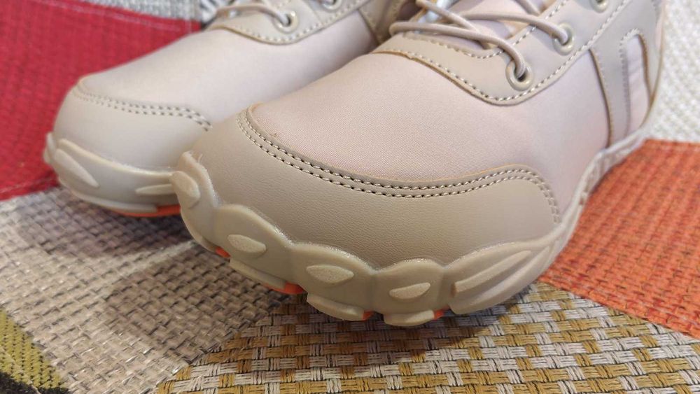 Нови детски зимни боти/обувки р-р 34