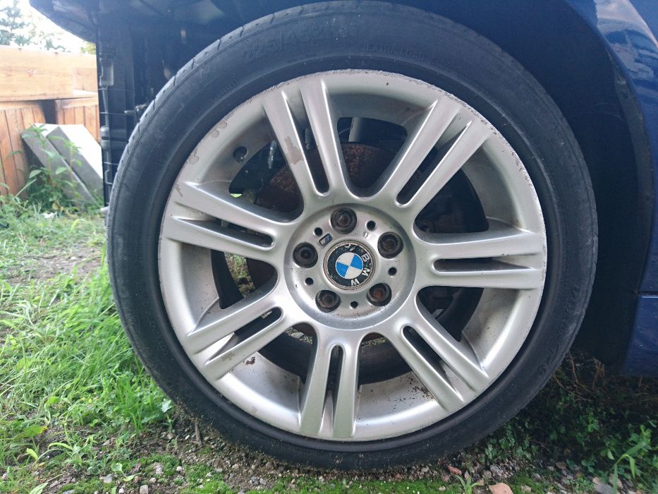 На части БМВ Е90 320д 177 коня - BMW e90 320d 177hp - М спорт пакет