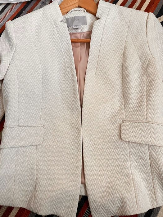 Sacou H&M dama model texturat in zig zag