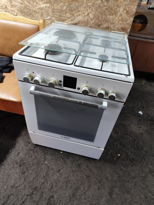 Газ плита  BOSCH