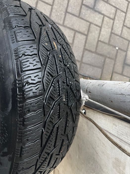 Cauciucuri 205/60 r16