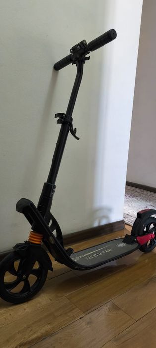 Самокат двухколесный