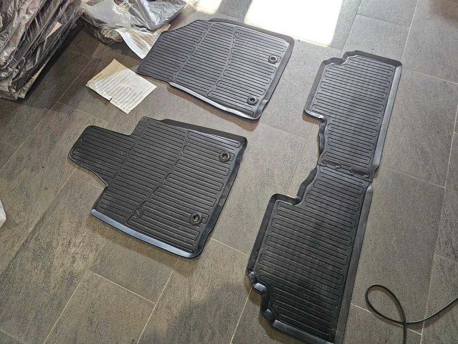 Полики//коврики RX300