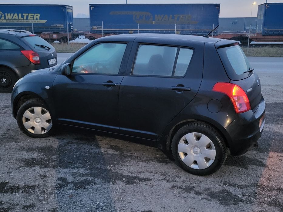 Suzuki swift 4x4 1.3 benzina 162000 km Anul 2008  Încălzire scaune Car