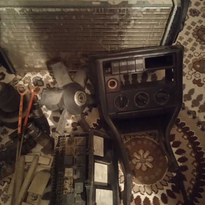 Запчасти на Ауди