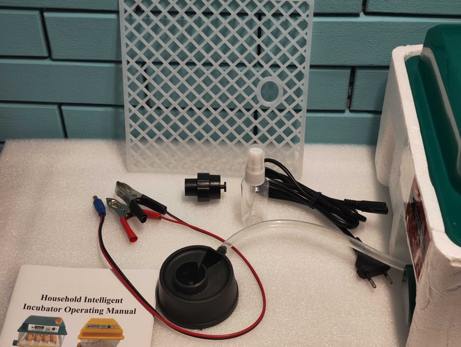 CoInceptus инкубатор 12–16 яйца – автоматично обръщане и влага