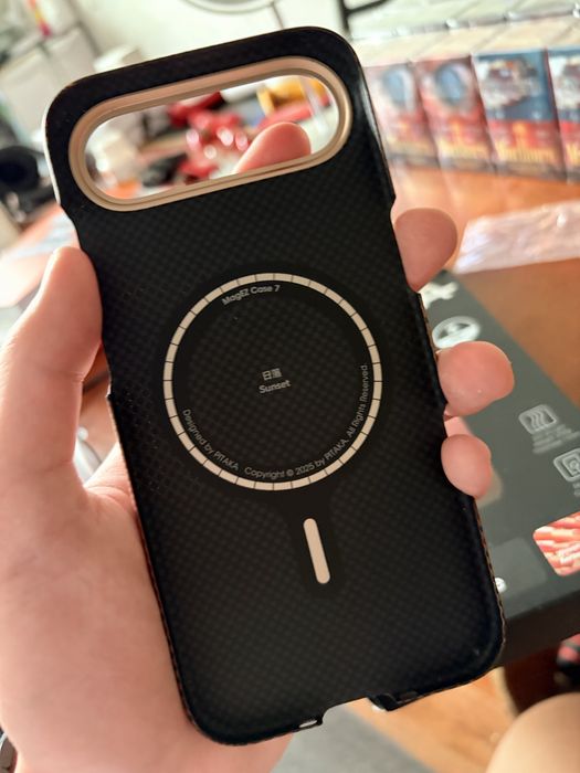 чехол Pitaka Iphone air