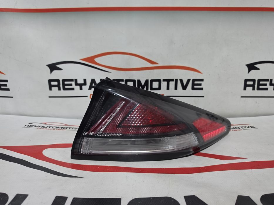 Stop dreapta Hyundai Ioniq dupa 2020 cod 92402G2200