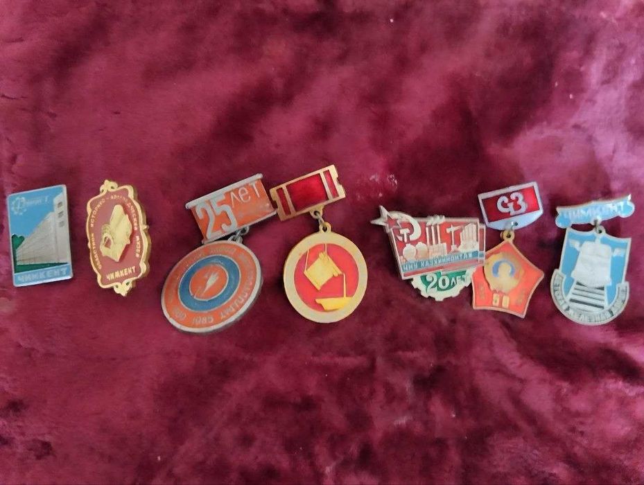 Значки советского Чимкента!