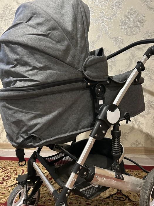 Коляска буу, состояние хорошее