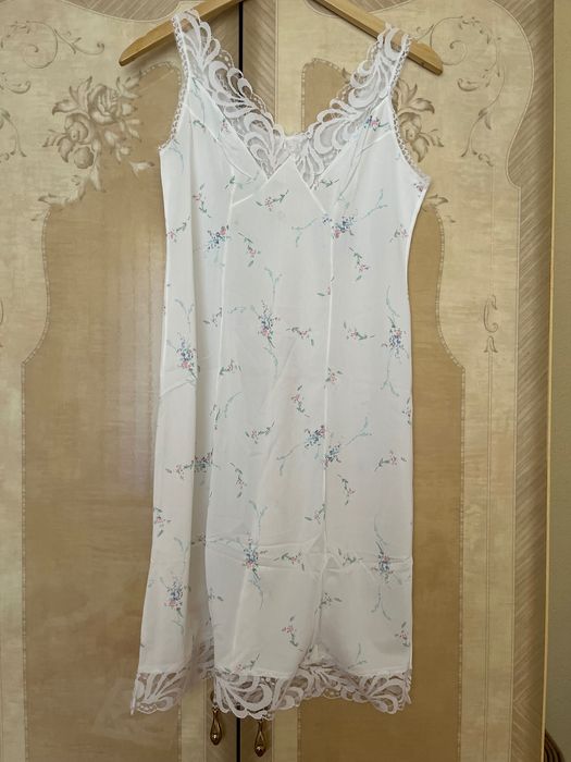 Ефирни  нощнички