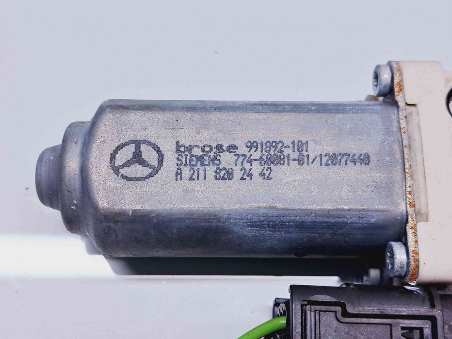 Motoras geam dreapta spate Mercedes Clasa E (W211) [Fabr 2002-2009] A2