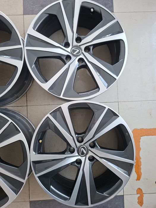 Продам диски. Р19 оригенал.