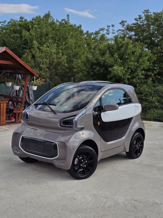 Vând XEV Yoyo, an 2023, cu doar 2.500 km