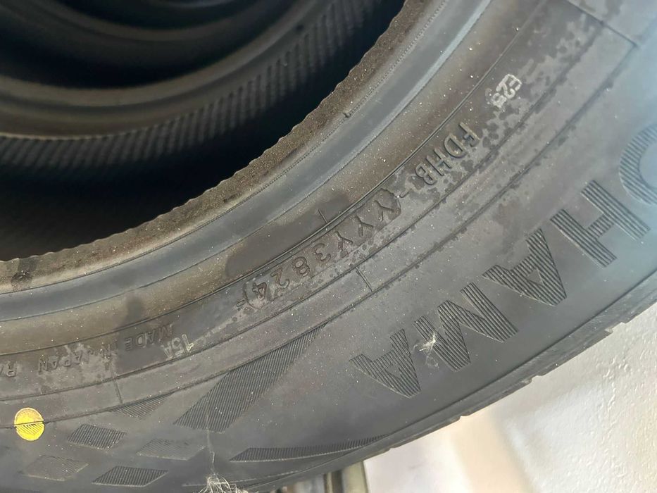 215 65 16 Anvelope Vara Yokohama Bluearth  Gt