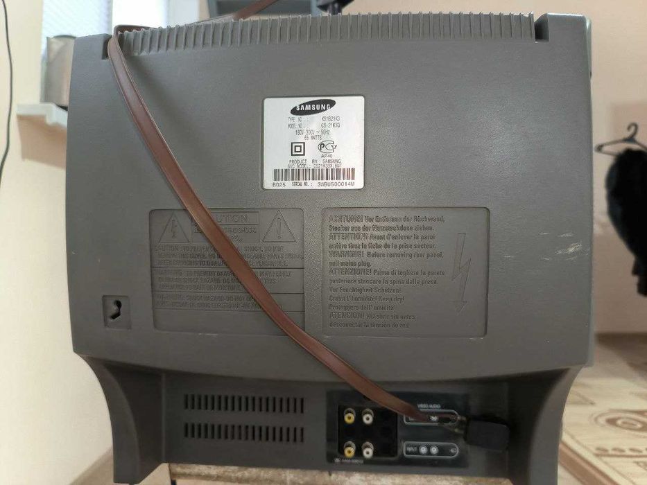 Телевизор SAMSUNG Plano