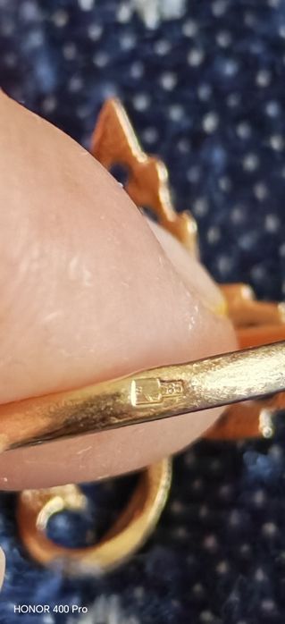 Золотое кольцо 585