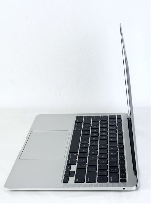 Apple MacBook Air 13 inch M1 16RAM 512GB Перфектен! Гаранция!