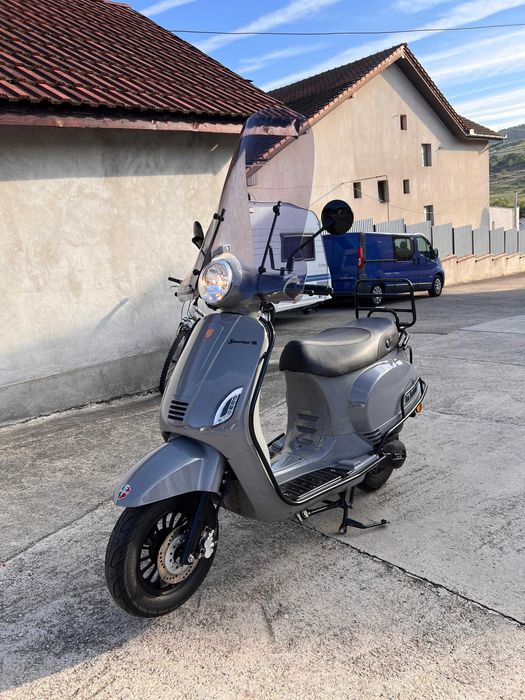 Scuter La Souris Sourini R