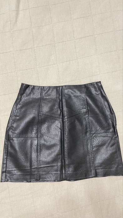 Разгружаю гардероб, одежда женская