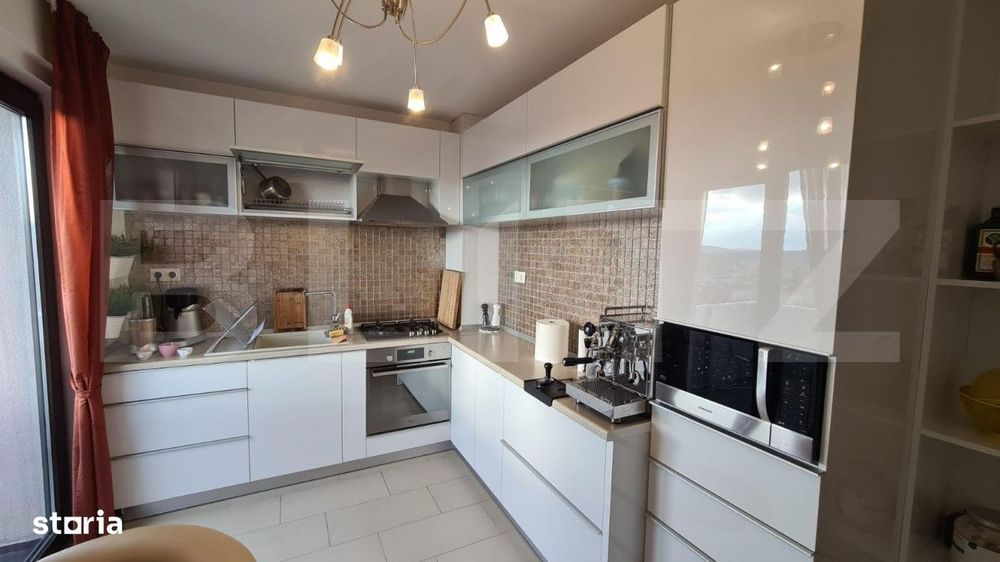 Apartament 3 camere, modern, parcare, zona Calea Turzii