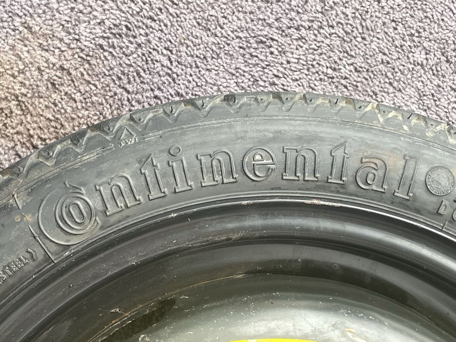 Vând roată slim Continental