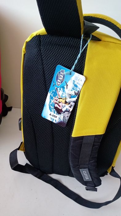 Раница за лаптоп CLEVER с USB / с безплатна доставка/