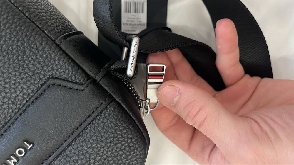 Барсетка Tommy hilfiger