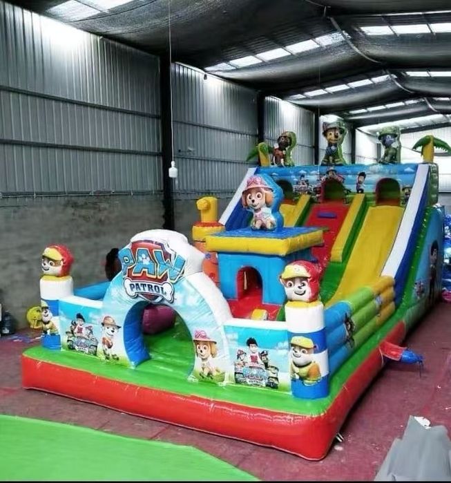 Батут надувной 8/5 ,8/4