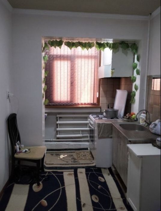 Код 872  Продаю 3/8/9 ком квартиру куйлюк массив 4 Франция